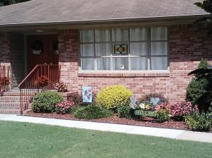 August 2013 – The Derrenbackers, 436 Suburban Parkway